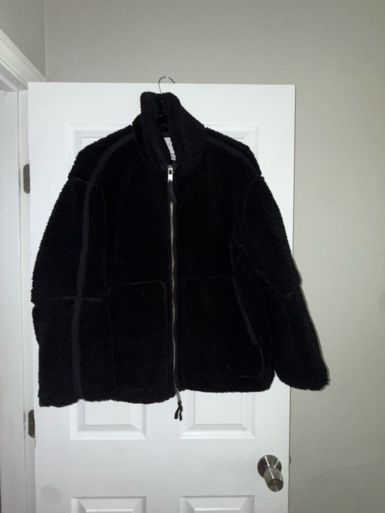 H&M Jackets & Blazers - H&M Black Teddy Sherpa Zip Jacket